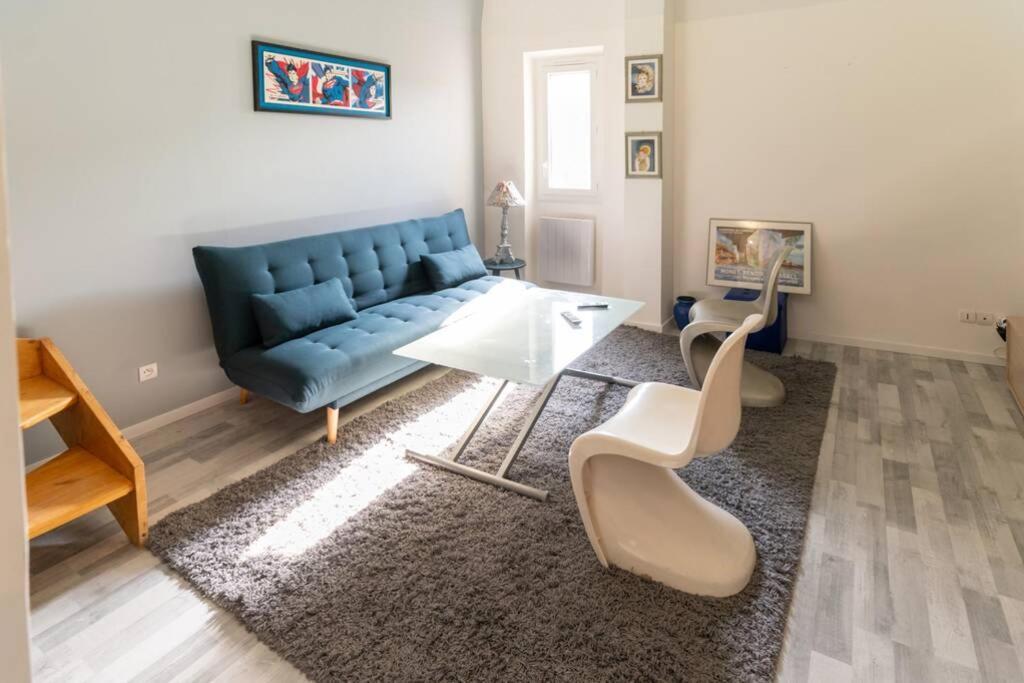 Le Charme Du Medieval Dans Un Appartement Cosy 耶尔 外观 照片